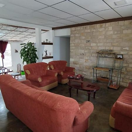 Habitaciones Confortables Con Un Ambiente Familiar Пуерто Бакерисо Морено Екстериор снимка